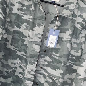 Universal Thread Camo Jean Jacket